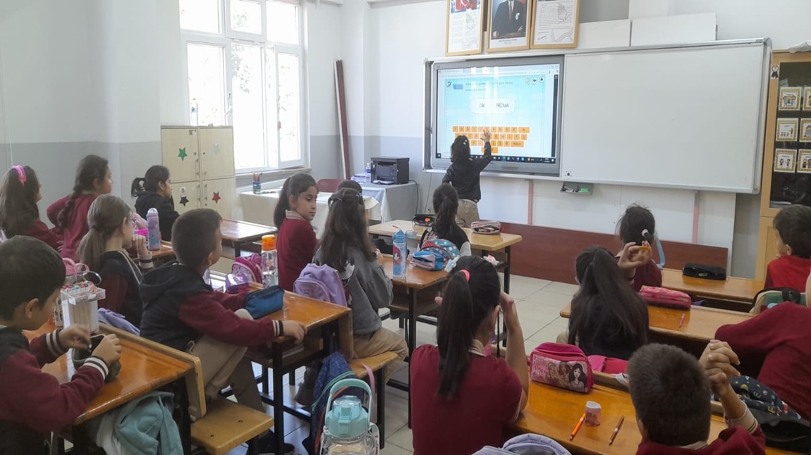 Soyuttan Somuta Eğlenceli Dersler